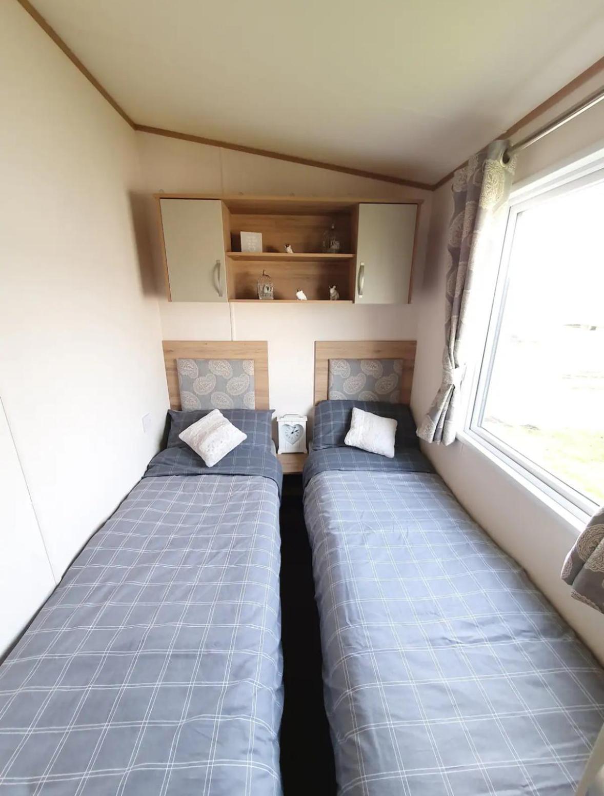 15 Kestrel Close Hot Tub Retreat Таттершолл Экстерьер фото